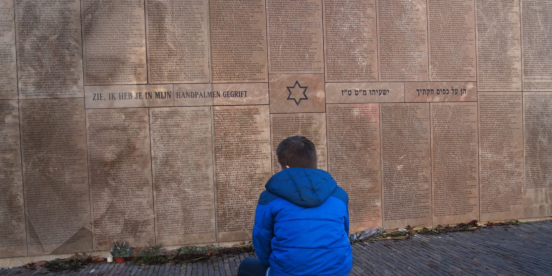 Holocausto, Olocausto